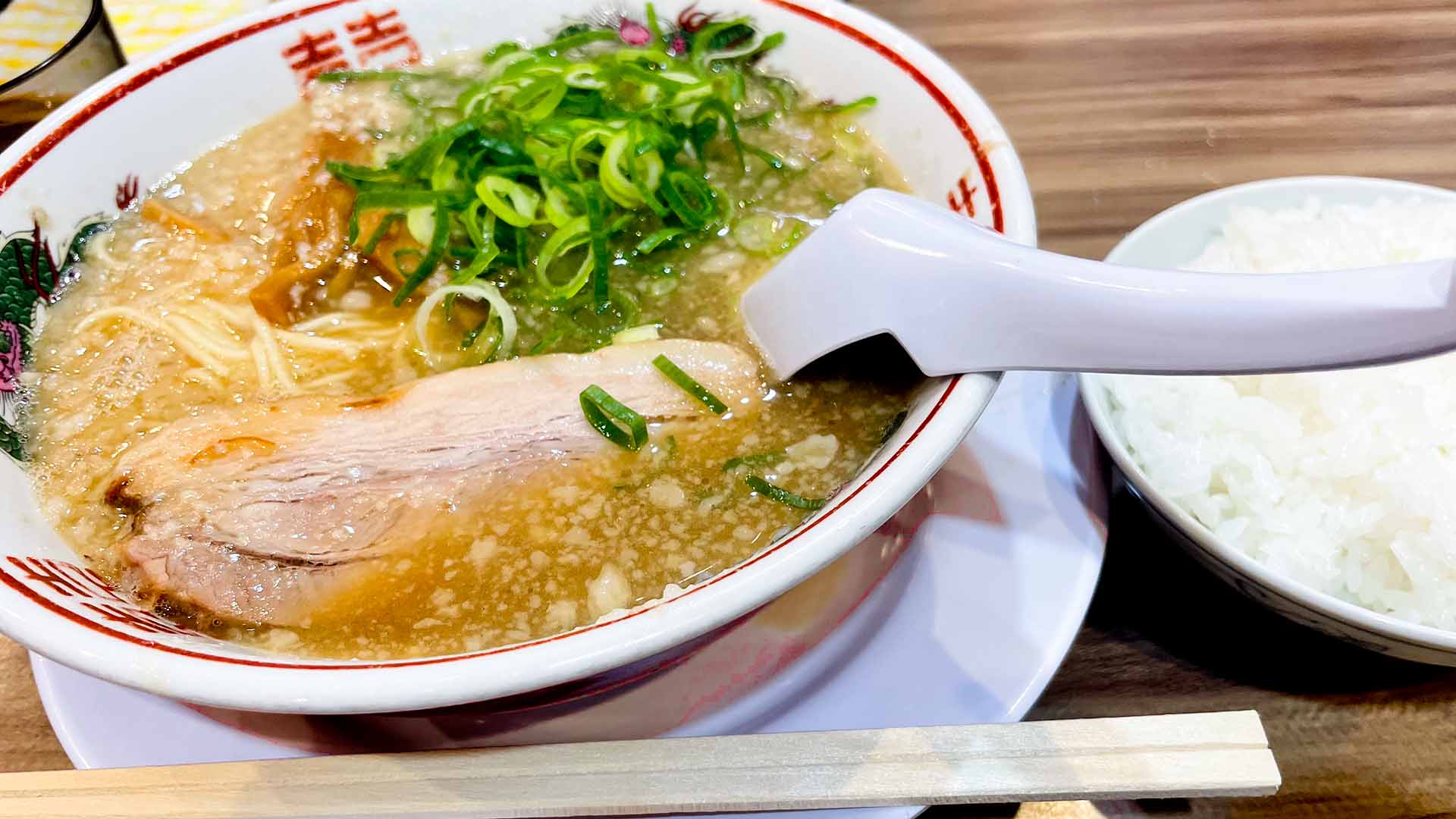 笑う門には麺来たる